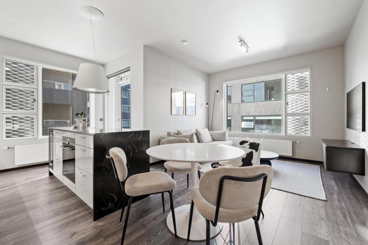 Cozy Lux 2Br & 2Ba City Center With Free Parking Reykjavík Buitenkant foto