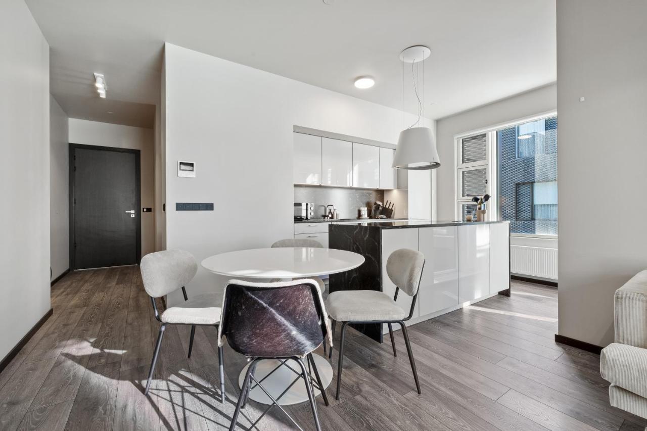 Cozy Lux 2Br & 2Ba City Center With Free Parking Reykjavík Buitenkant foto